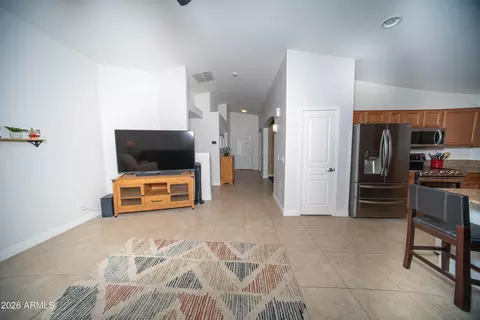 Entry Way - 1717 E Beautiful Ln, Phoenix, AZ 85042 photo 1 of 4