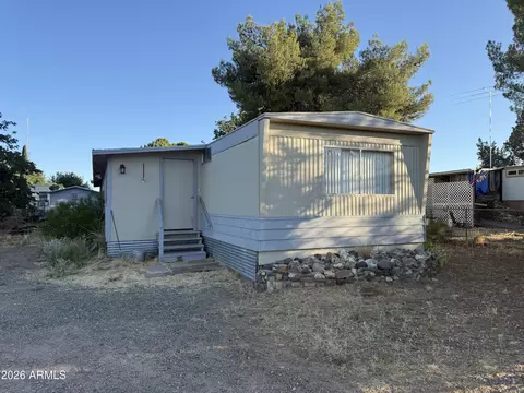 20581 E Prickly Pear Dr, Mayer, AZ 86333 photo 2