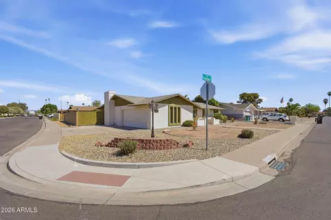 2204 E Fountain St, Mesa, AZ 85213