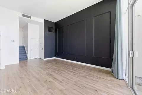 Living - 334 W Medlock Dr #C201, Phoenix, AZ 85013 photo 4 of 4