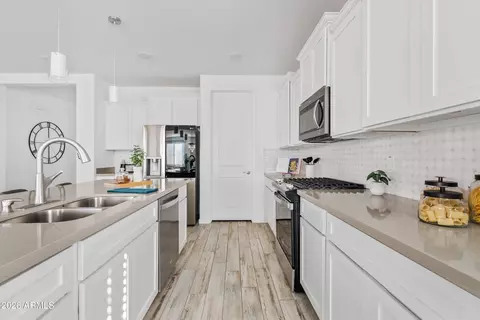 Kitchen - 9531 E Ripple Dr, Mesa, AZ 85212 photo 3 of 3