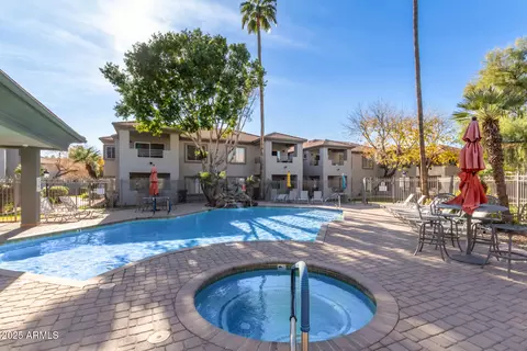 7401 W Arrowhead Clubhouse Dr #1023, Glendale, AZ 85308