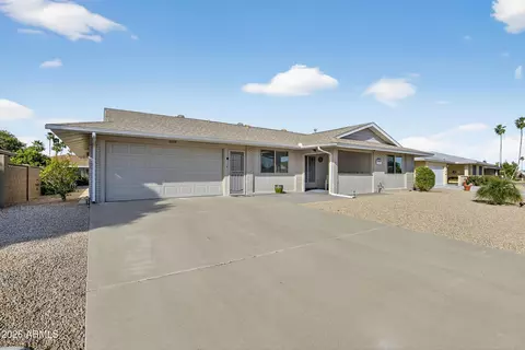 10939 W Roundelay Cir, Sun City, AZ 85351