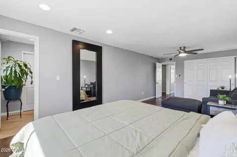 Bedroom - 3765 E Pershing Ave, Phoenix, AZ 85032 photo 4 of 8