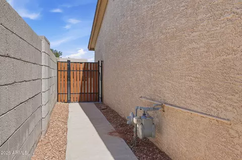 Exterior - 3765 E Pershing Ave, Phoenix, AZ 85032 photo 7 of 8