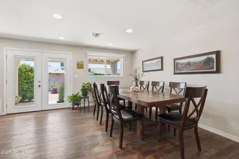Dining - 3765 E Pershing Ave, Phoenix, AZ 85032 photo 2 of 4