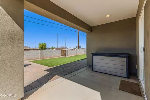 Exterior - 2730 E Broadway Rd, Phoenix, AZ 85040 photo 4 of 8
