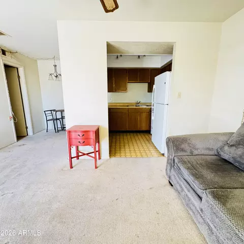 879 E Lancaster Cir, Florence, AZ 85132 photo 2