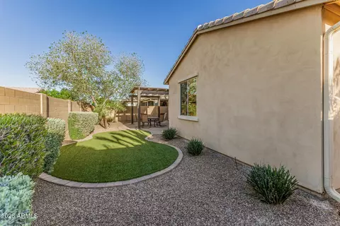 Exterior - 10306 E Tiburon Ave, Mesa, AZ 85212 photo 4 of 6