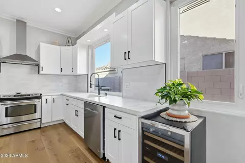 Kitchen - 7919 E Posada Ave, Mesa, AZ 85212 photo 2 of 3