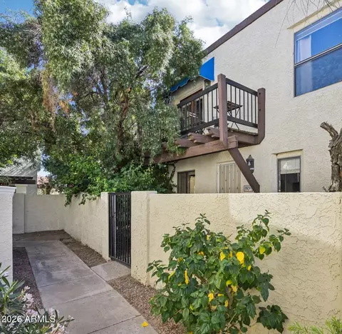 8829 S 48th St #1, Phoenix, AZ 85044