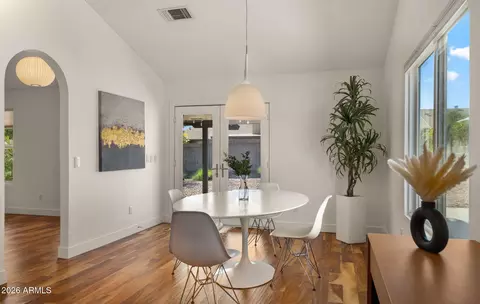 Dining - 10040 S 47th St, Phoenix, AZ 85044 photo 1 of 2