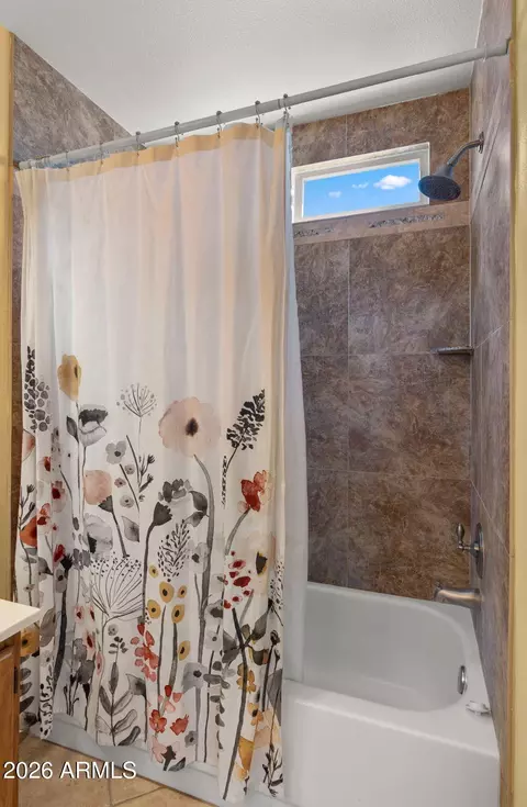 Bath - 10040 S 47th St, Phoenix, AZ 85044 photo 5 of 5