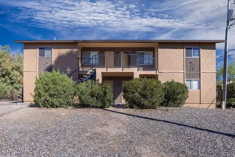 450 Palm Dr, Wickenburg, AZ 85390