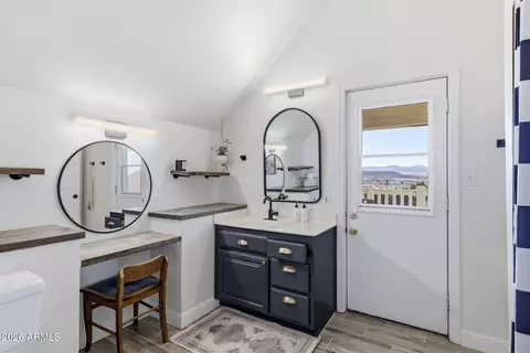 Bath - 327 W 4th St, Eagar, AZ 85925 photo 6 of 9