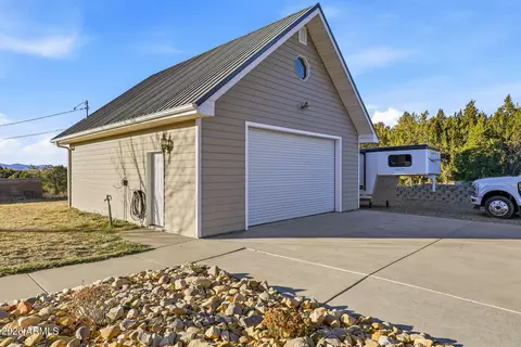 Exterior - 327 W 4th St, Eagar, AZ 85925 photo 19 of 19