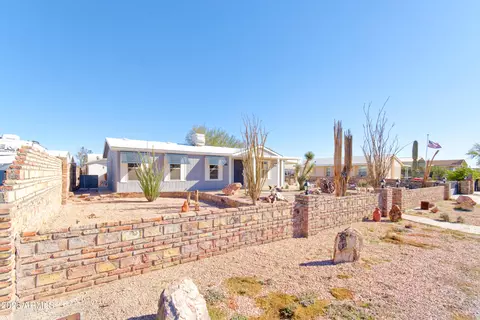 49603 Rainbow Ave, Quartzsite, AZ 85346