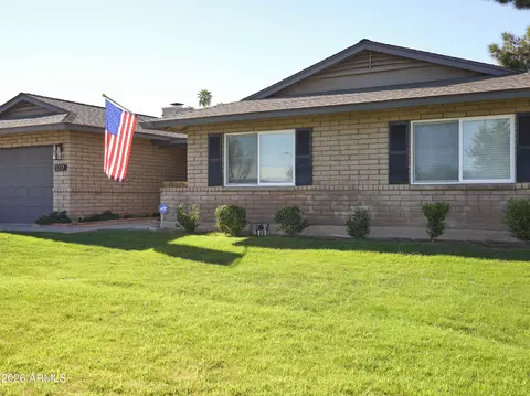 Exterior - 1217 E Watson Dr, Tempe, AZ 85283 photo 2 of 13