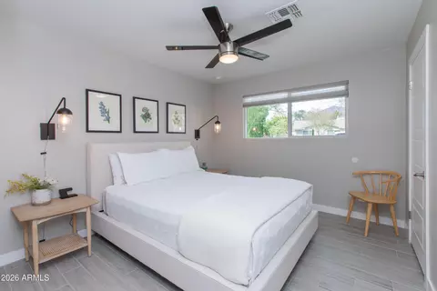 Bedroom - 5541 E Cheery Lynn Rd, Phoenix, AZ 85018 photo 3 of 9