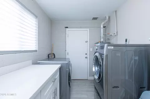 Other - 5541 E Cheery Lynn Rd, Phoenix, AZ 85018 photo 6 of 14
