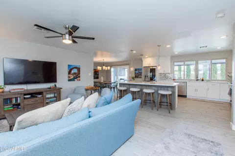 Other - 5541 E Cheery Lynn Rd, Phoenix, AZ 85018 photo 3 of 14