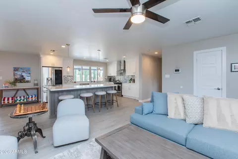 Other - 5541 E Cheery Lynn Rd, Phoenix, AZ 85018 photo 4 of 14