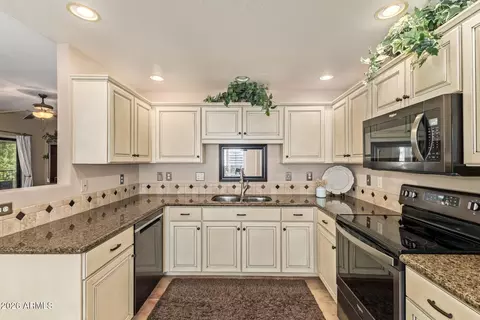 9455 E Raintree Dr #2023, Scottsdale, AZ 85260