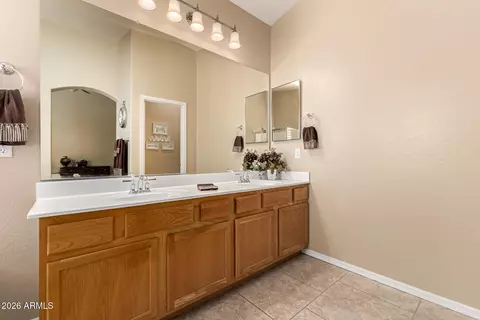 Bath - 4875 E Bellerive Dr, Chandler, AZ 85249 photo 1 of 3