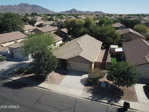 View/Area - 4875 E Bellerive Dr, Chandler, AZ 85249 photo 4 of 5