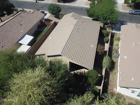 View/Area - 4875 E Bellerive Dr, Chandler, AZ 85249 photo 2 of 5