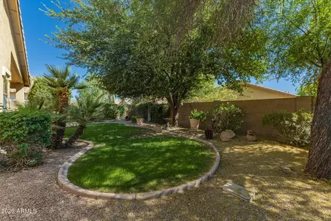 Exterior - 4875 E Bellerive Dr, Chandler, AZ 85249 photo 6 of 8