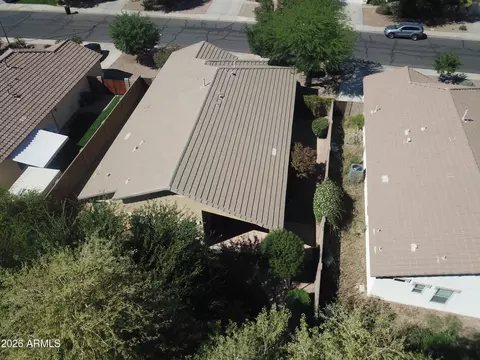 View/Area - 4875 E Bellerive Dr, Chandler, AZ 85249 photo 3 of 5