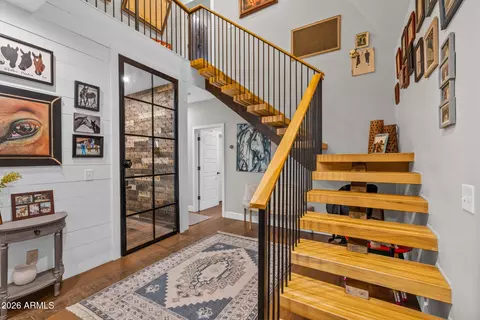 Entry Way - 4402 E Turney Ave, Phoenix, AZ 85018 photo 3 of 4