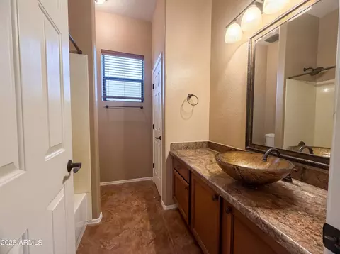 Bath - 6915 E Portia St, Mesa, AZ 85207 photo 1 of 4