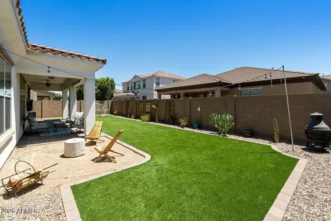 Exterior - 1517 W Redondo Dr, Gilbert, AZ 85233 photo 4 of 6