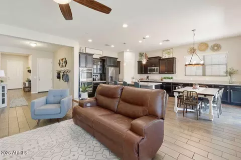 Entry Way - 1517 W Redondo Dr, Gilbert, AZ 85233 photo 1 of 3