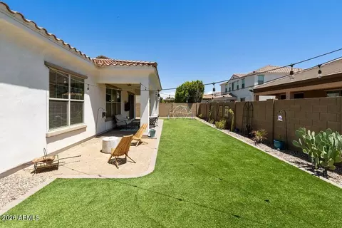 Exterior - 1517 W Redondo Dr, Gilbert, AZ 85233 photo 3 of 6