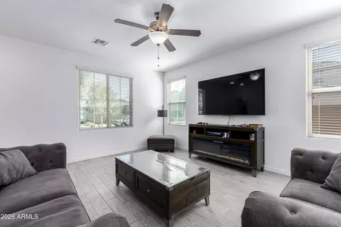 25534 N 20th Ln, Phoenix, AZ 85085