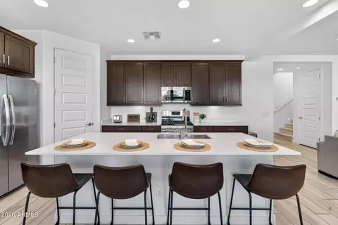 Kitchen - 4112 E Appaloosa Rd, Gilbert, AZ 85296 photo 3 of 7
