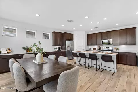 Dining - 4112 E Appaloosa Rd, Gilbert, AZ 85296 photo 1 of 2