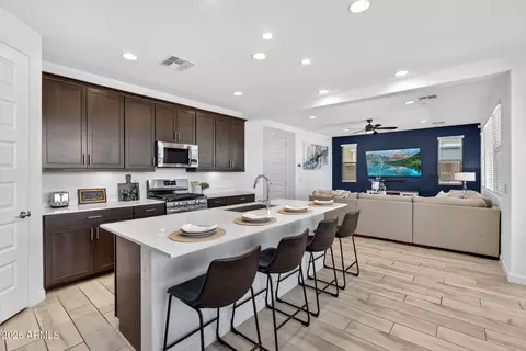 Kitchen - 4112 E Appaloosa Rd, Gilbert, AZ 85296 photo 1 of 7