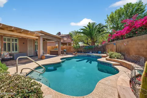 6340 S Four Peaks Pl, Chandler, AZ 85249