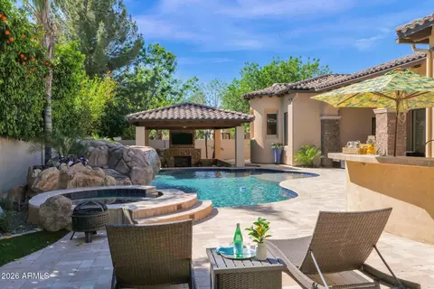 Exterior - 3055 E Waterman Way, Gilbert, AZ 85297 photo 8 of 20
