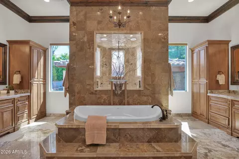 Bath - 3055 E Waterman Way, Gilbert, AZ 85297 photo 2 of 7