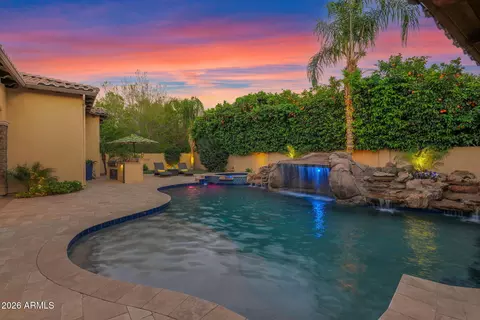 Exterior - 3055 E Waterman Way, Gilbert, AZ 85297 photo 15 of 20