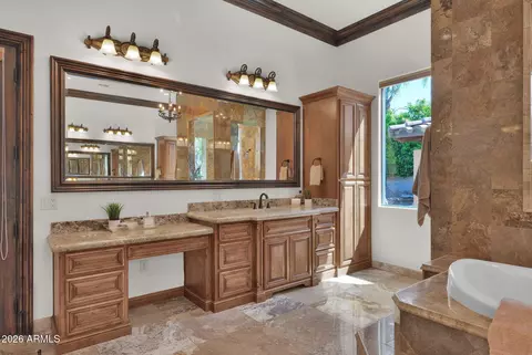 Bath - 3055 E Waterman Way, Gilbert, AZ 85297 photo 3 of 7