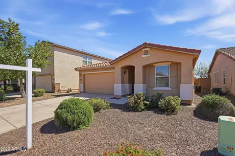 967 E Leslie Ave, San Tan Valley, AZ 85140