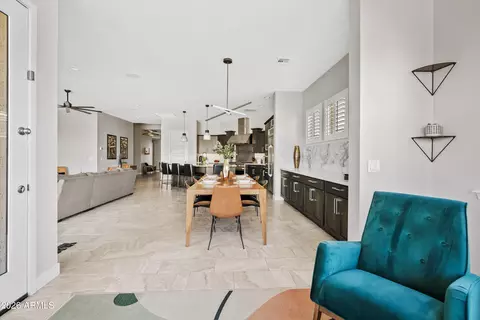 Entry Way - 10332 E Wavelength Ave, Mesa, AZ 85212 photo 3 of 4