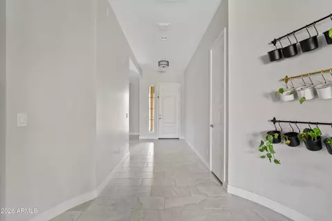 Entry Way - 10332 E Wavelength Ave, Mesa, AZ 85212 photo 3 of 4