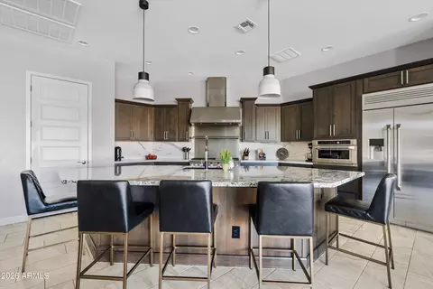 Kitchen - 10332 E Wavelength Ave, Mesa, AZ 85212 photo 1 of 5